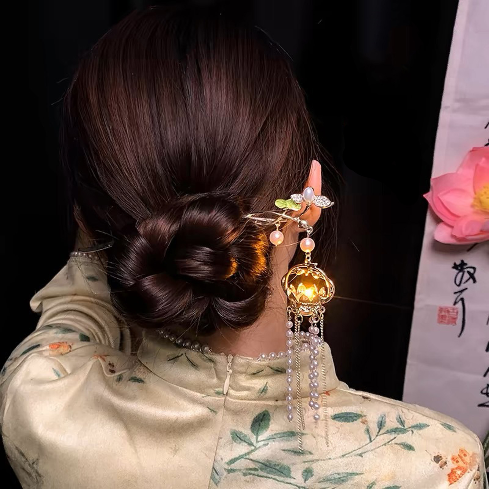 Luminous Flower Hairpin Exquis - Women Accessories Shop recension och pris
