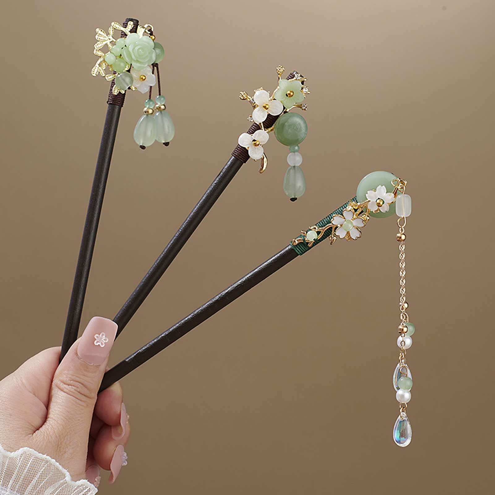 Chinese Style Flower Tassel Ha - Women Accessories Shop recension och pris