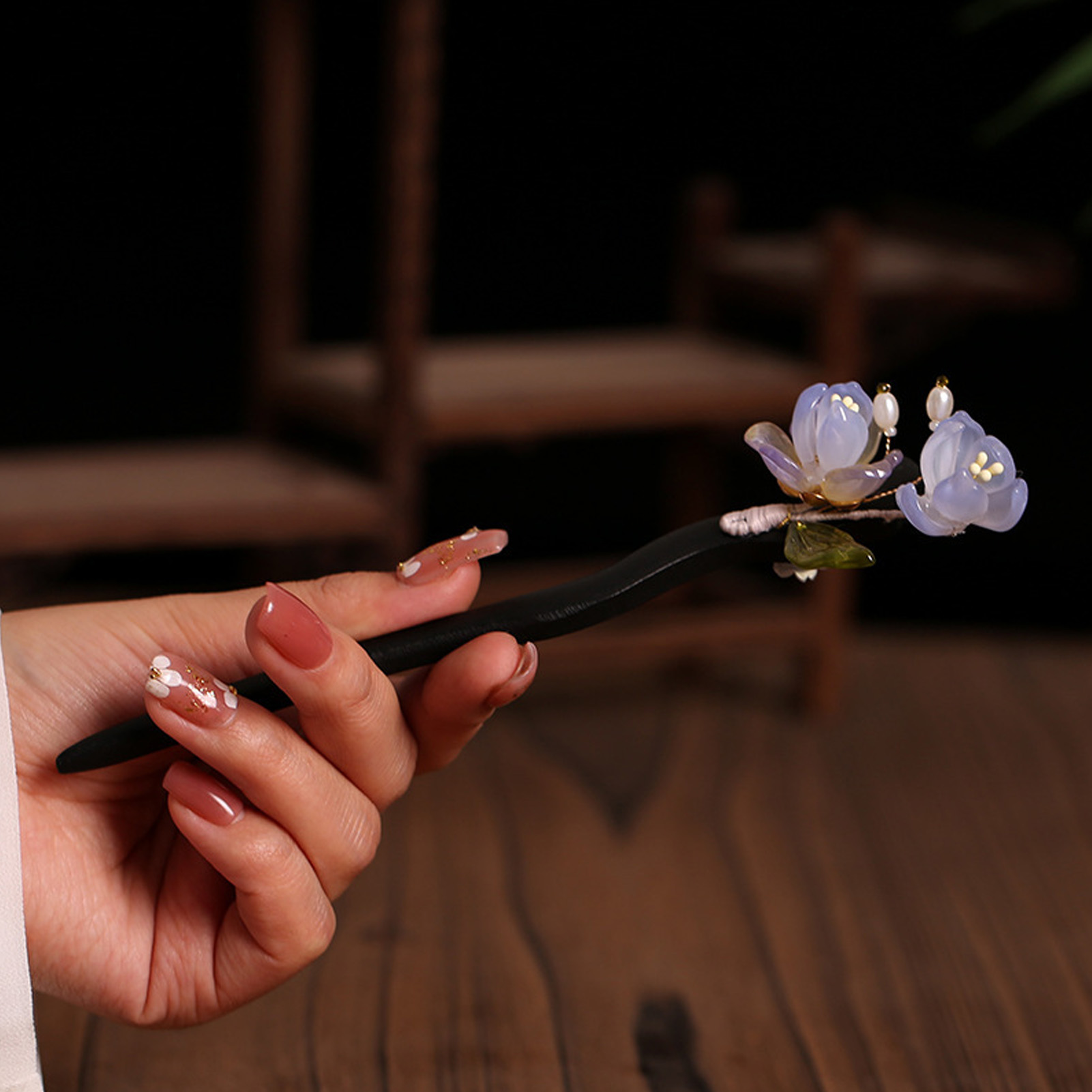 Vintage Wooden Flower Hairpin  - Women Accessories Shop recension och pris
